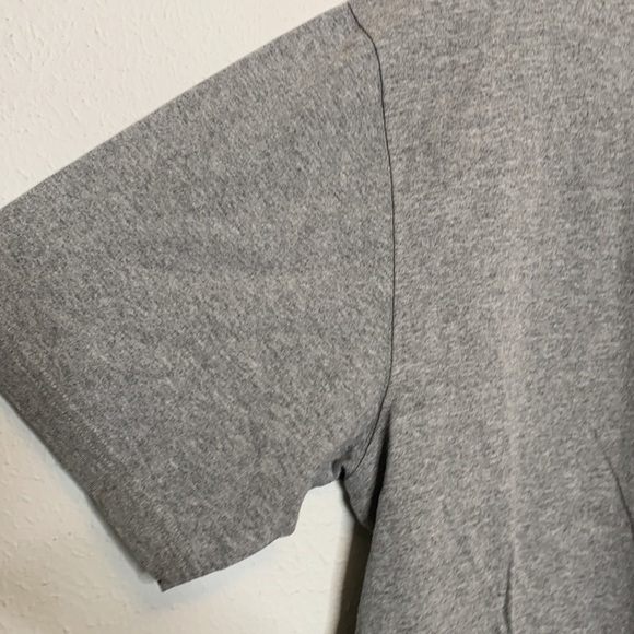 Carhartt Men's Gray Short Sleeve Shirt Front Pocket Casual Original Fit size XL - Picture 3 of 9